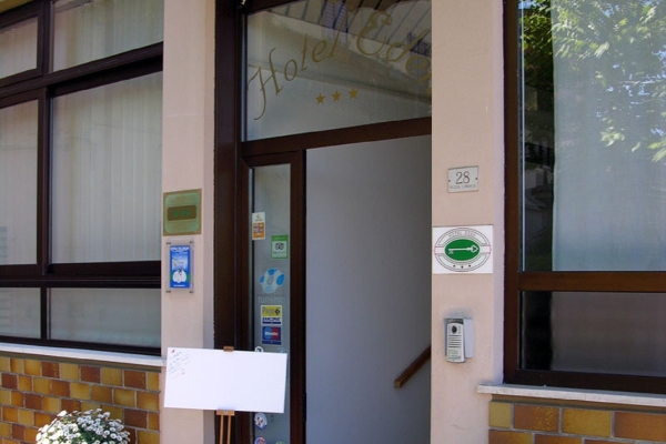 Hotel Eden (Toscolano-Maderno)